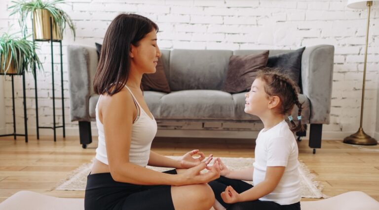 The Benefits of Mindful Parenting: Tips for Parents of Young Children